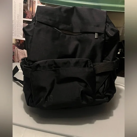 BEIS | Accessories | Black Beis Diaper Bag Viral Diaper Bag  display picture 2